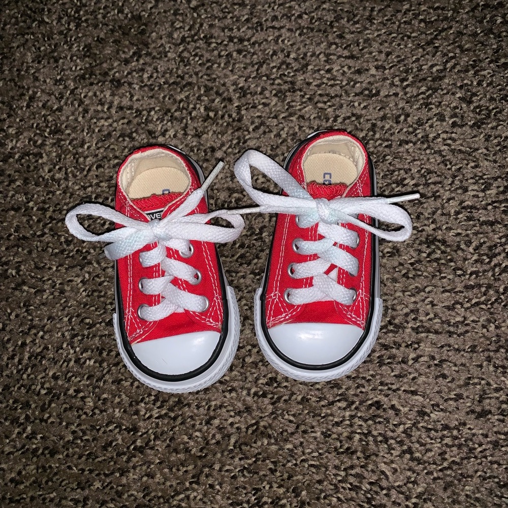 Infant size 3 converse